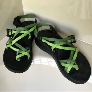 chaco back strap too loose